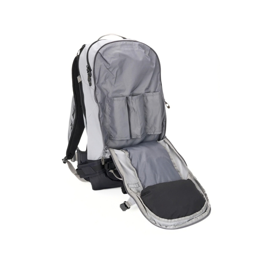 POACHER BACKPACK 32L